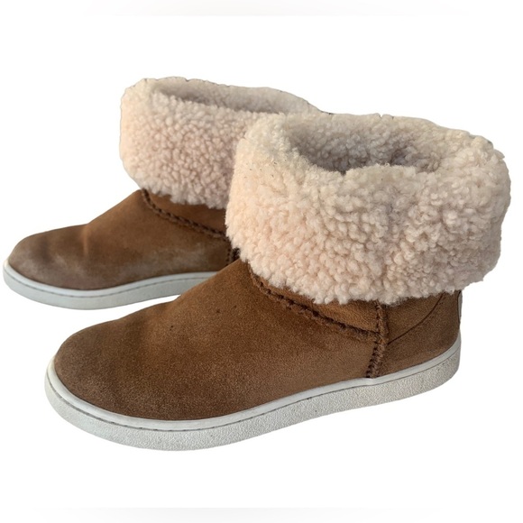 UGG Mika Classic Genuine Shearling Sneaker Boot in Chestnut 6.5 - Picture 2 of 12